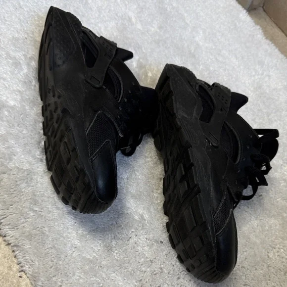 Nike Nike Huarache runner Athletic Shoes - Picture 5 of 5